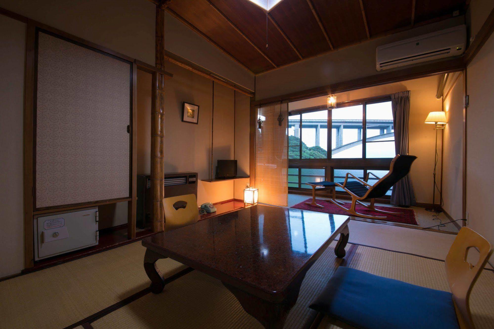 Hotel Okamotoya Beppu Exteriér fotografie
